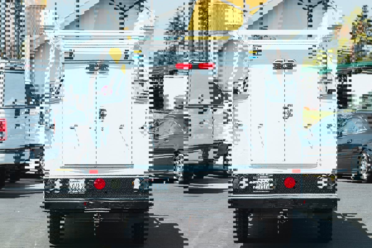 Used 2017 Ford F350 XL w/ Power Equipment Group image 7