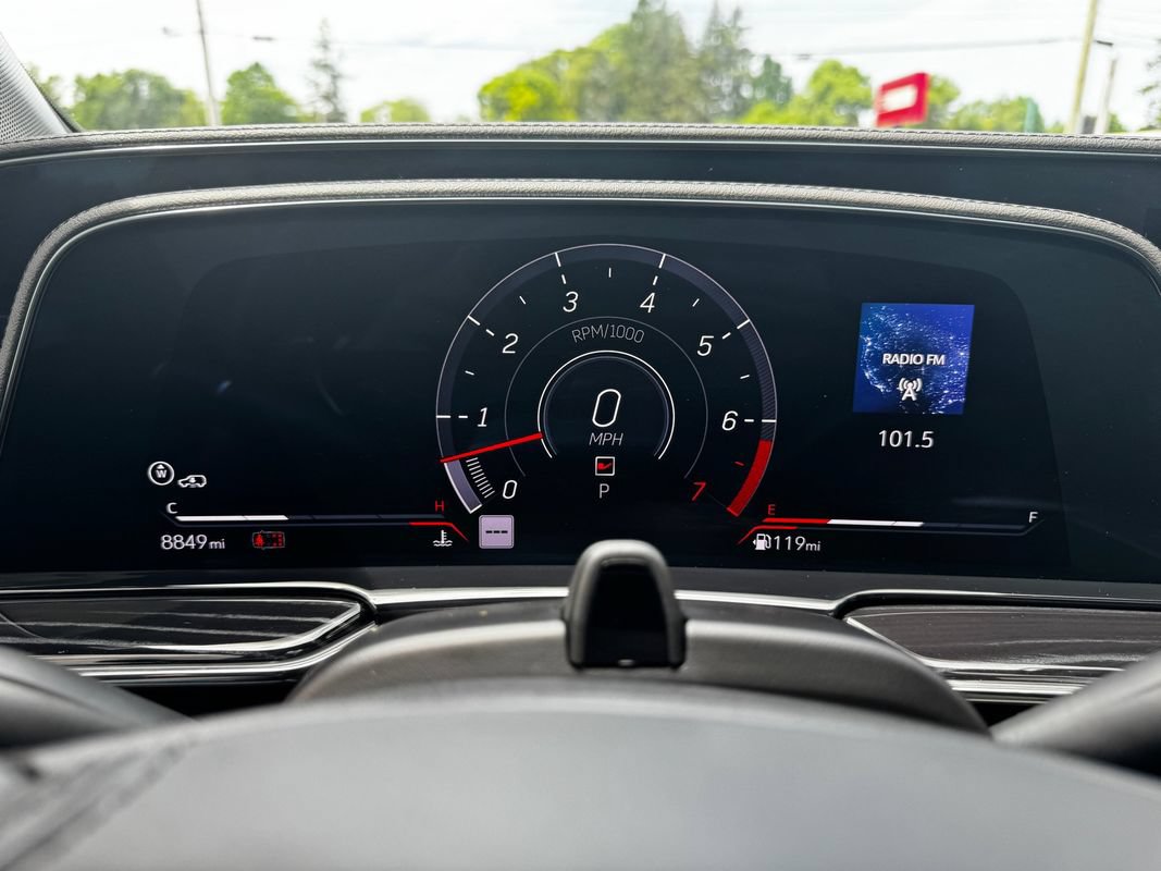 Used 2024 Cadillac Escalade V w/ LPO, ONYX Package AWD/4WD image 16