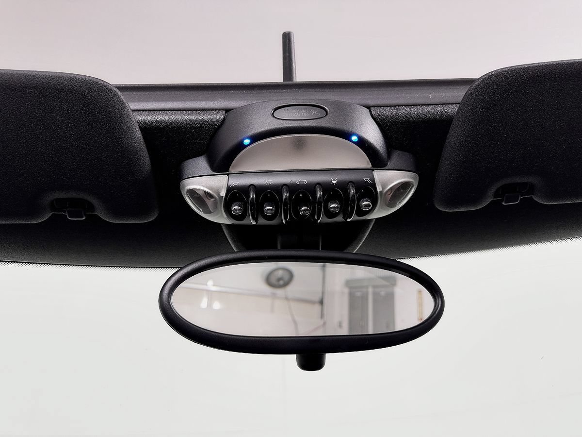 Used 2012 MINI Cooper Convertible FWD image 55