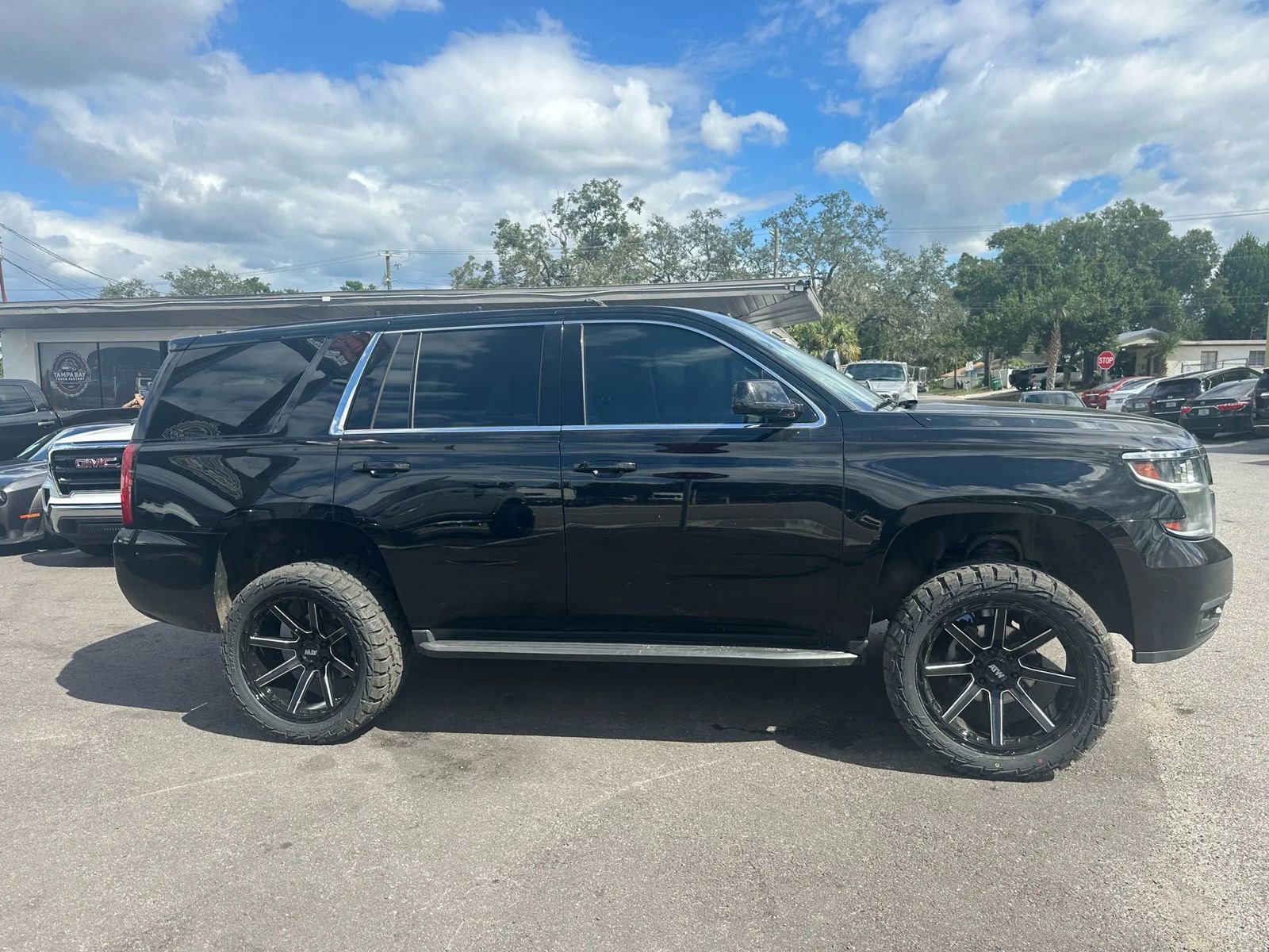 Used 2019 Chevrolet Tahoe 2WD image 5