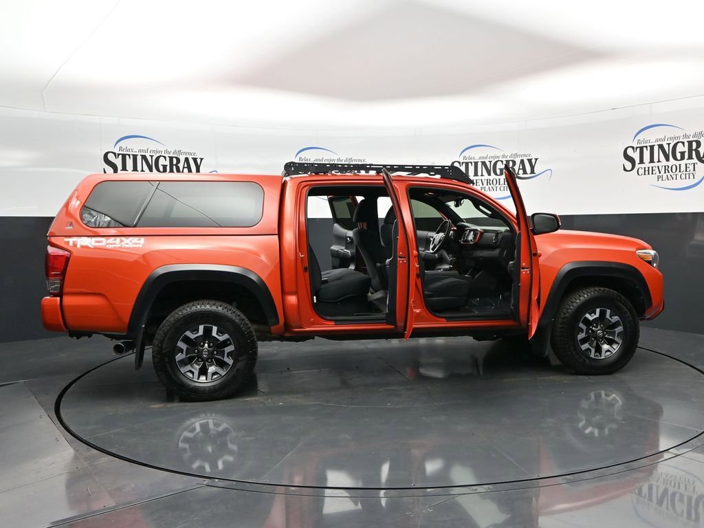 Used 2017 Toyota Tacoma TRD Off-Road image 27