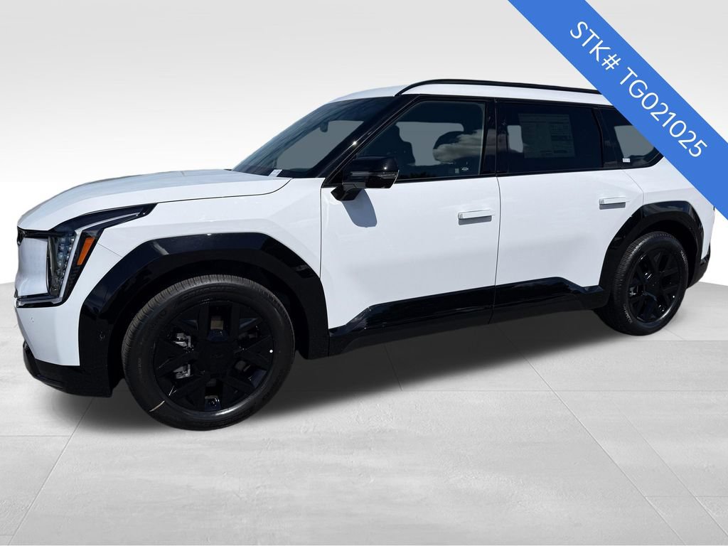 New 2026 Kia EV9 Land w/ Nightfall Edition Package AWD/4WD image 3
