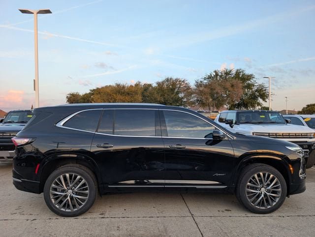 New 2026 Buick Enclave Avenir w/ Super Cruise Package FWD image 3