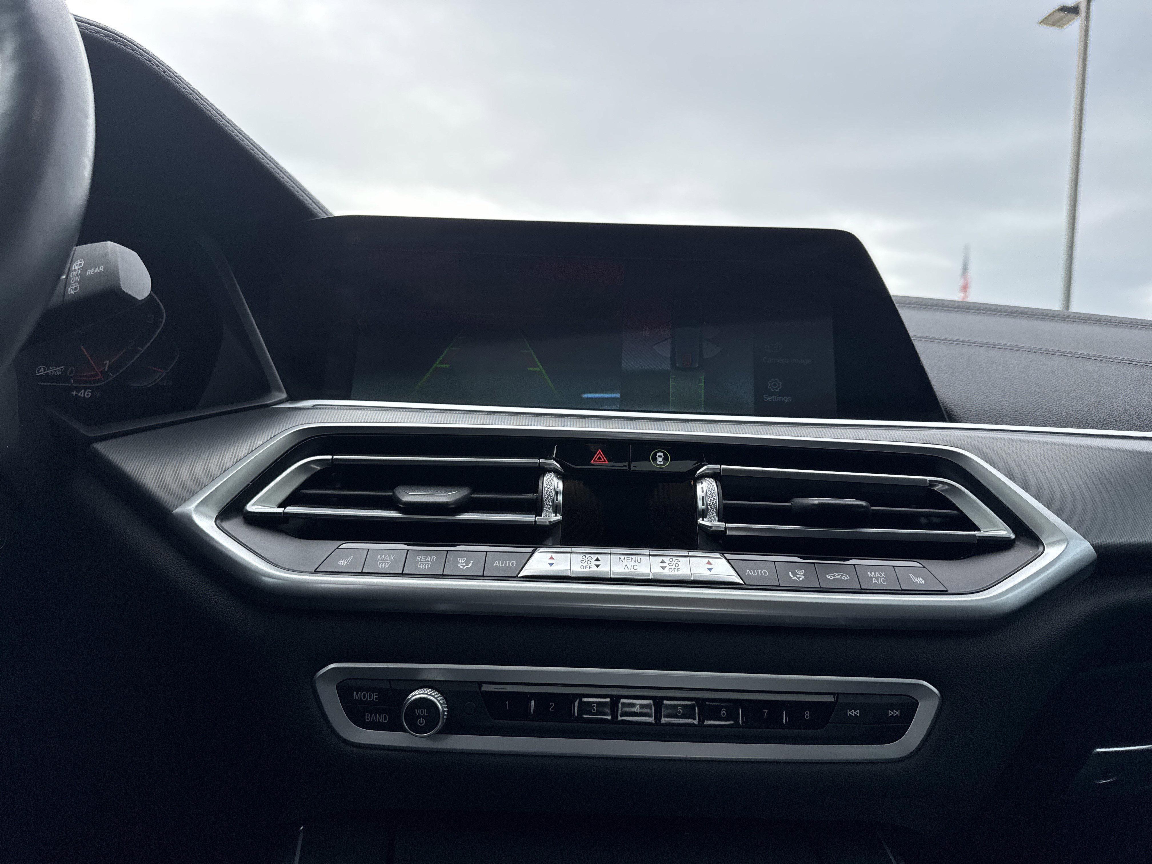 Used 2019 BMW X5 xDrive40i w/ Convenience Package image 28