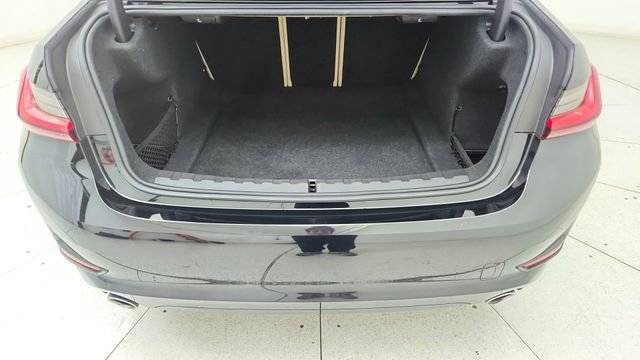 Used 2022 BMW 330i Sedan w/ Driving Assistance Package RWD image 14