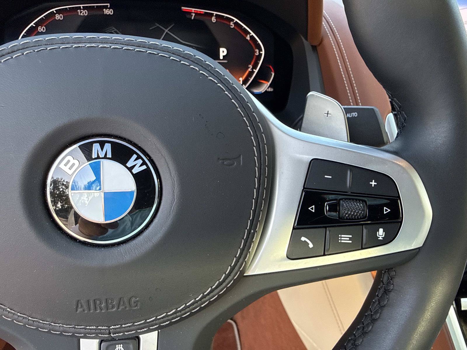 Used 2024 BMW 840i Convertible w/ Comfort Seating Package RWD image 32
