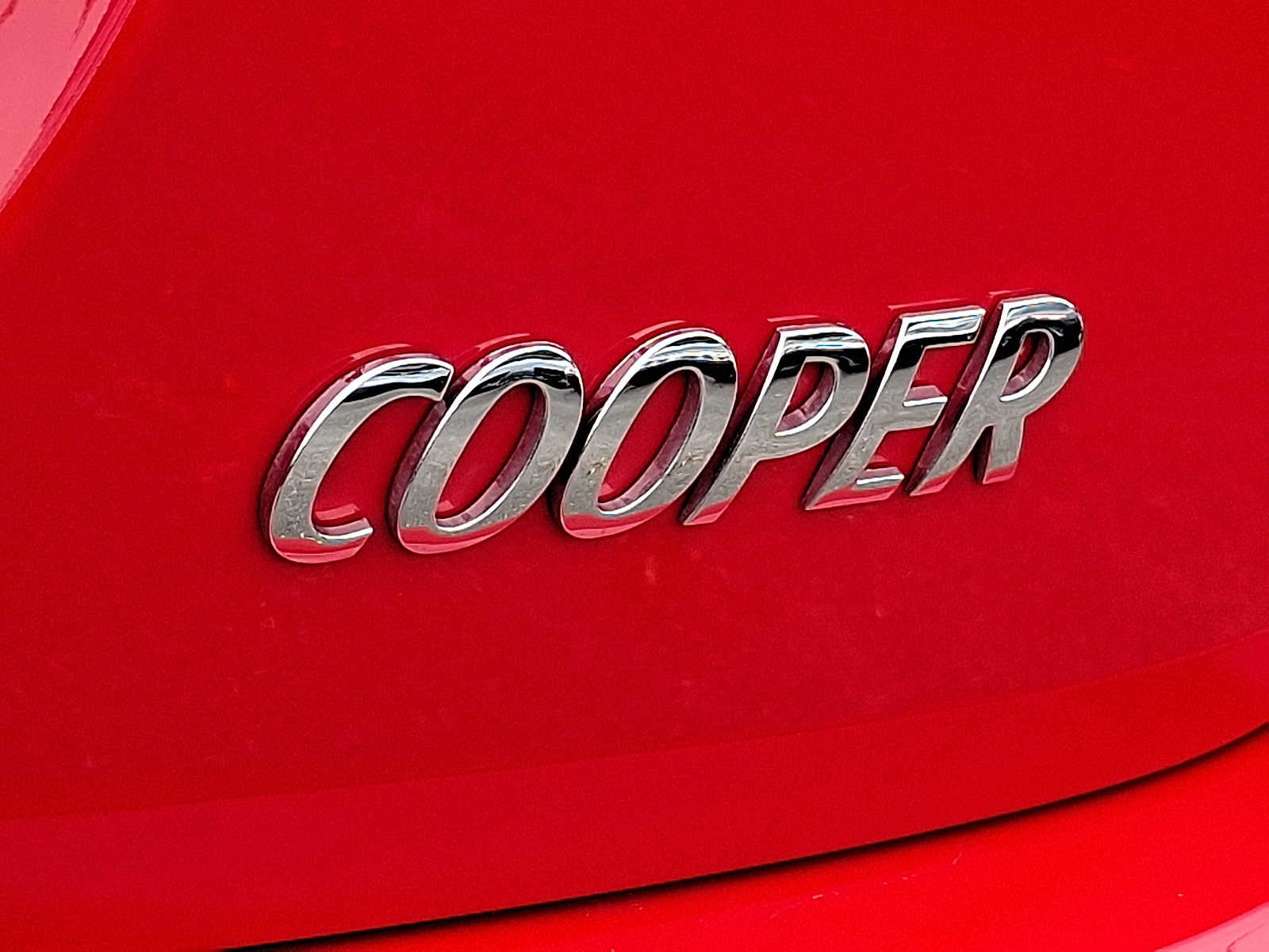 Used 2024 MINI Cooper 2-Door Hardtop FWD image 28