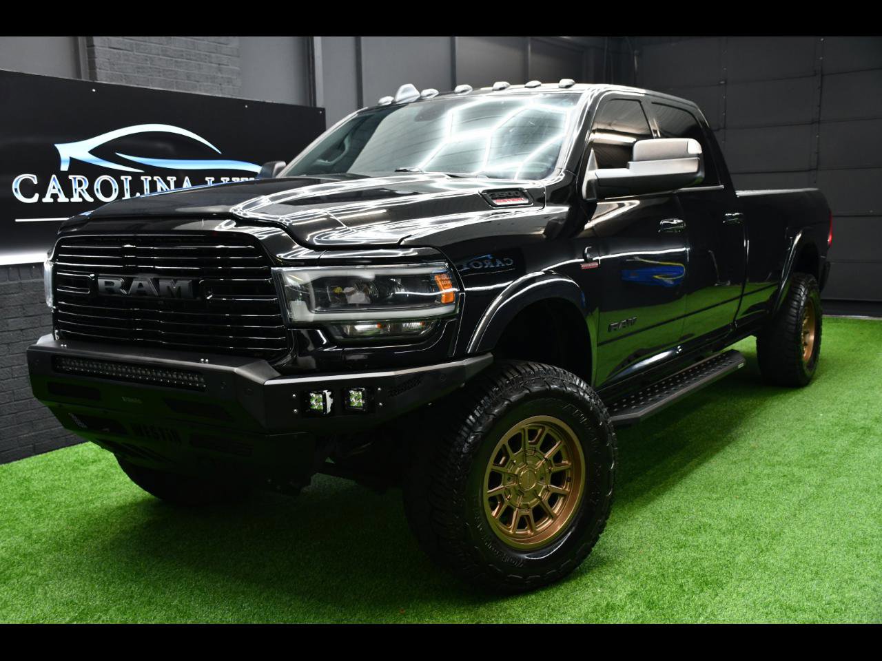 Used 2019 RAM 3500 Laramie w/ Black Appearance Package