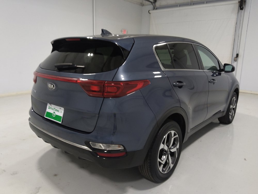 Used 2020 Kia Sportage LX image 9