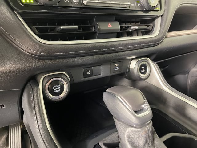 Used 2024 Toyota Grand Highlander AWD image 9