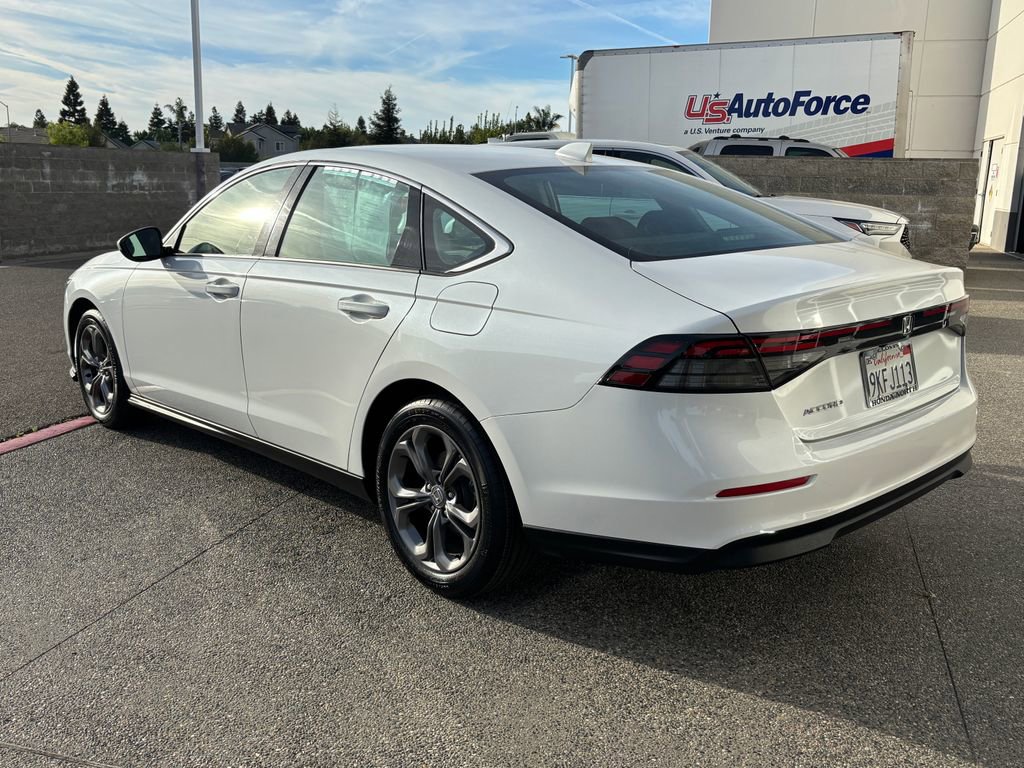 Used 2024 Honda Accord EX image 7