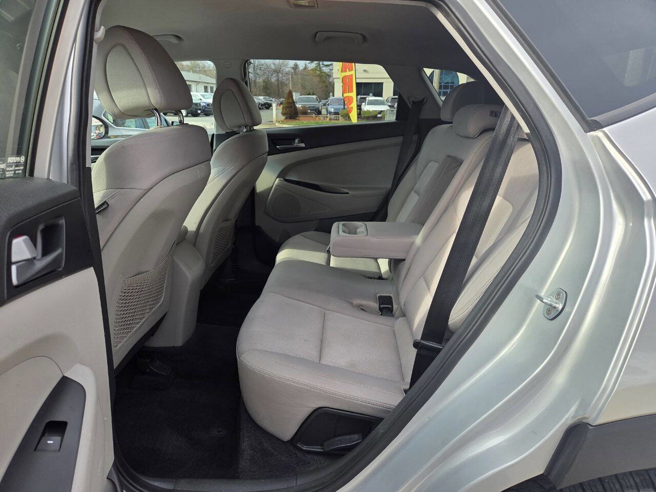 Used 2016 Hyundai Tucson SE w/ Option Group 02 AWD/4WD image 12