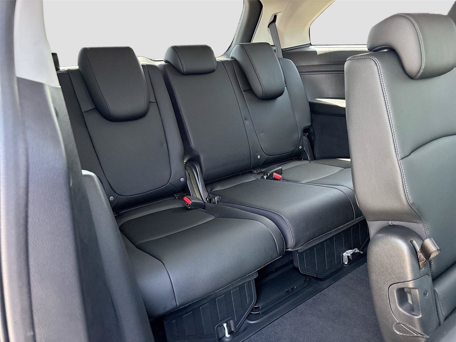 Certified 2026 Honda Odyssey EX-L image 31
