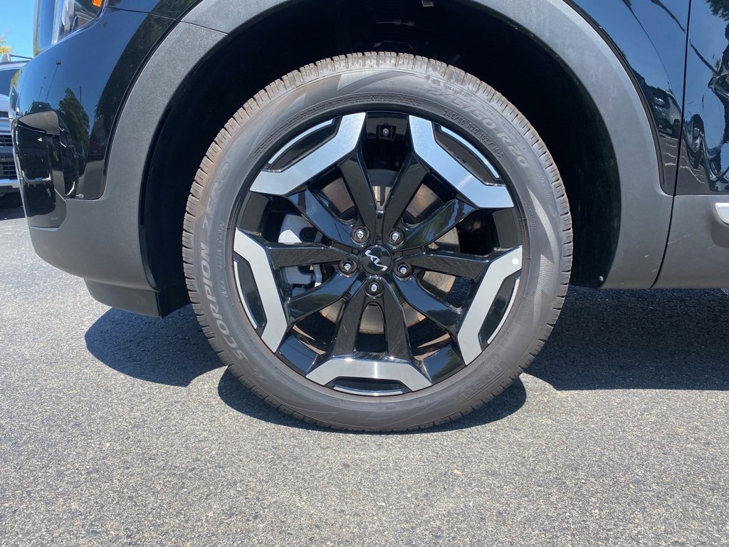 New 2025 Kia Telluride EX w/ EX Captain's Chair Package image 9