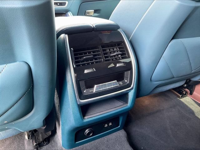 Used 2023 BMW XM AWD/4WD image 12