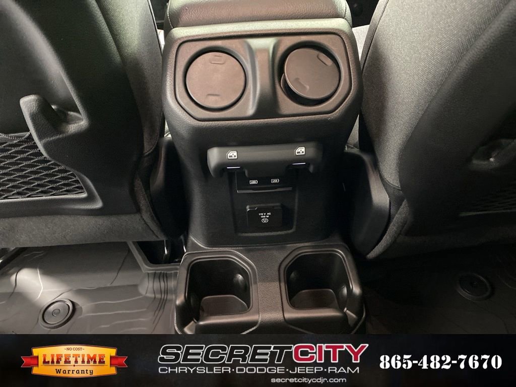 New 2026 Jeep Wrangler Unlimited Rubicon w/ Steel Bumper Group image 29