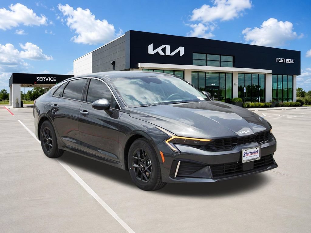New 2026 Kia K5 LXS FWD image 3