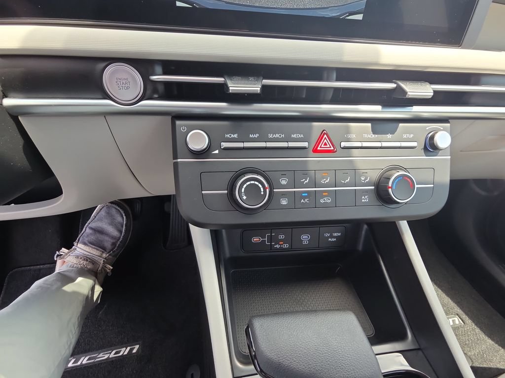 New 2026 Hyundai Tucson SE AWD/4WD image 18