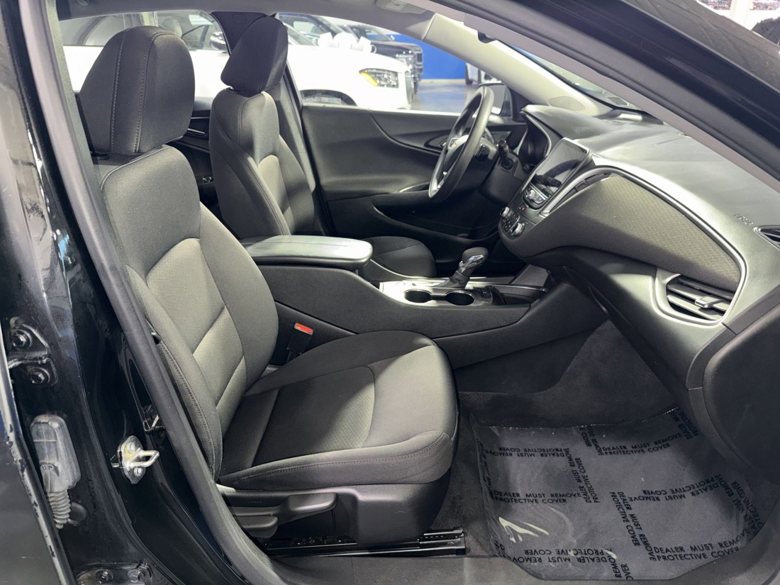 Used 2022 Chevrolet Malibu LT image 25