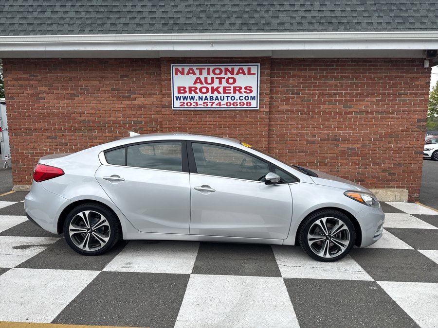Used 2015 Kia Forte EX w/ Premium Package FWD image 2