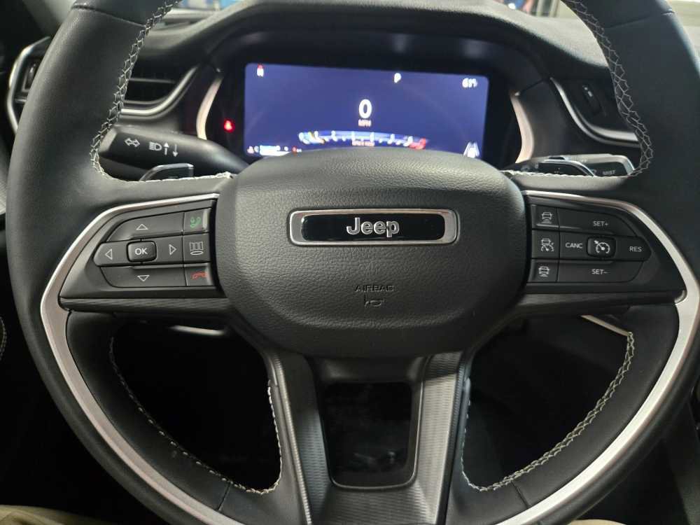 Certified 2023 Jeep Grand Cherokee L Laredo w/ Luxury Tech Group I image 22