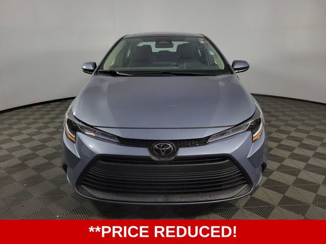 Used 2024 Toyota Corolla LE image 2