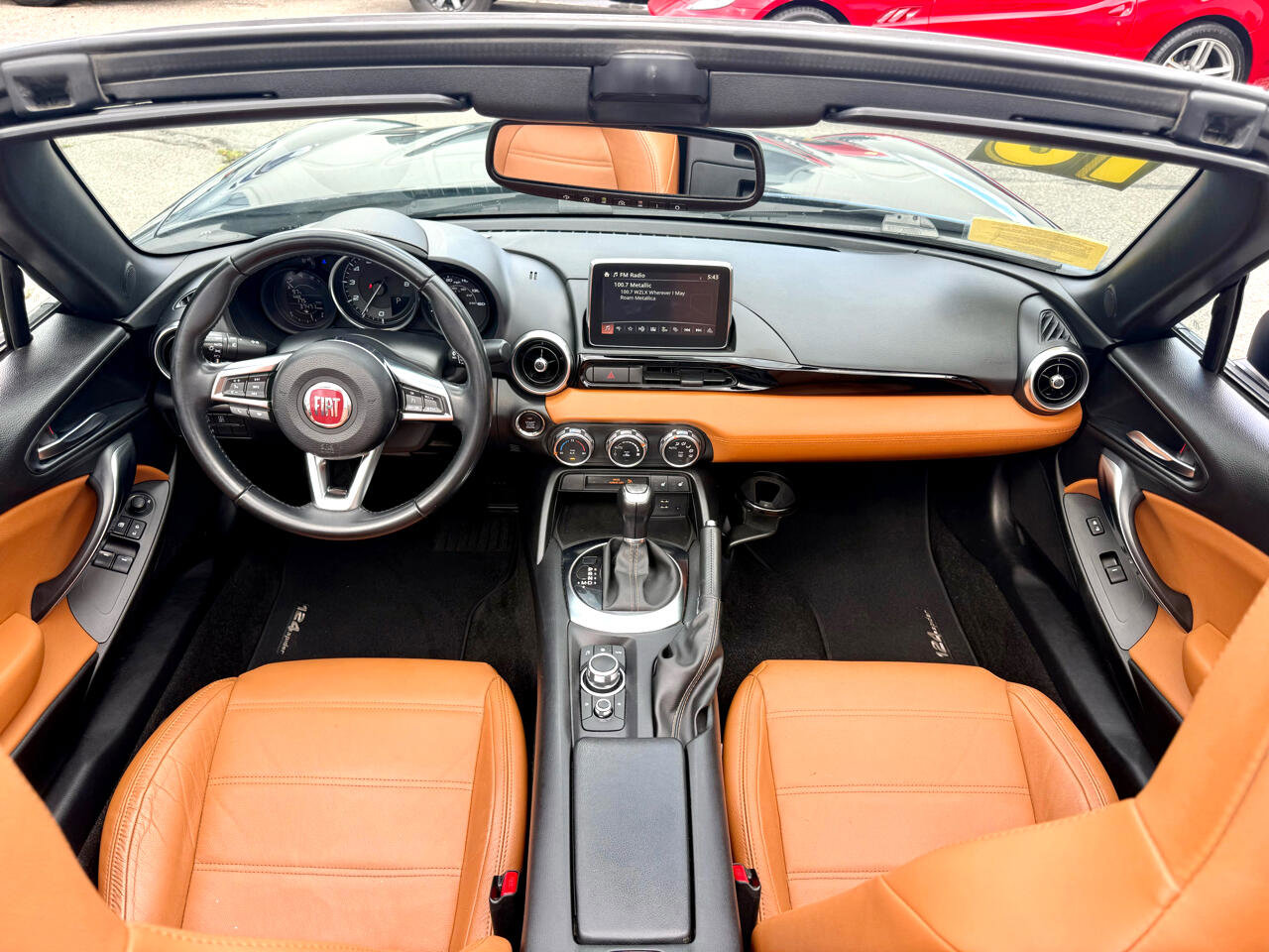 Used 2018 FIAT 124 Spider Lusso w/ Convenience Group image 17