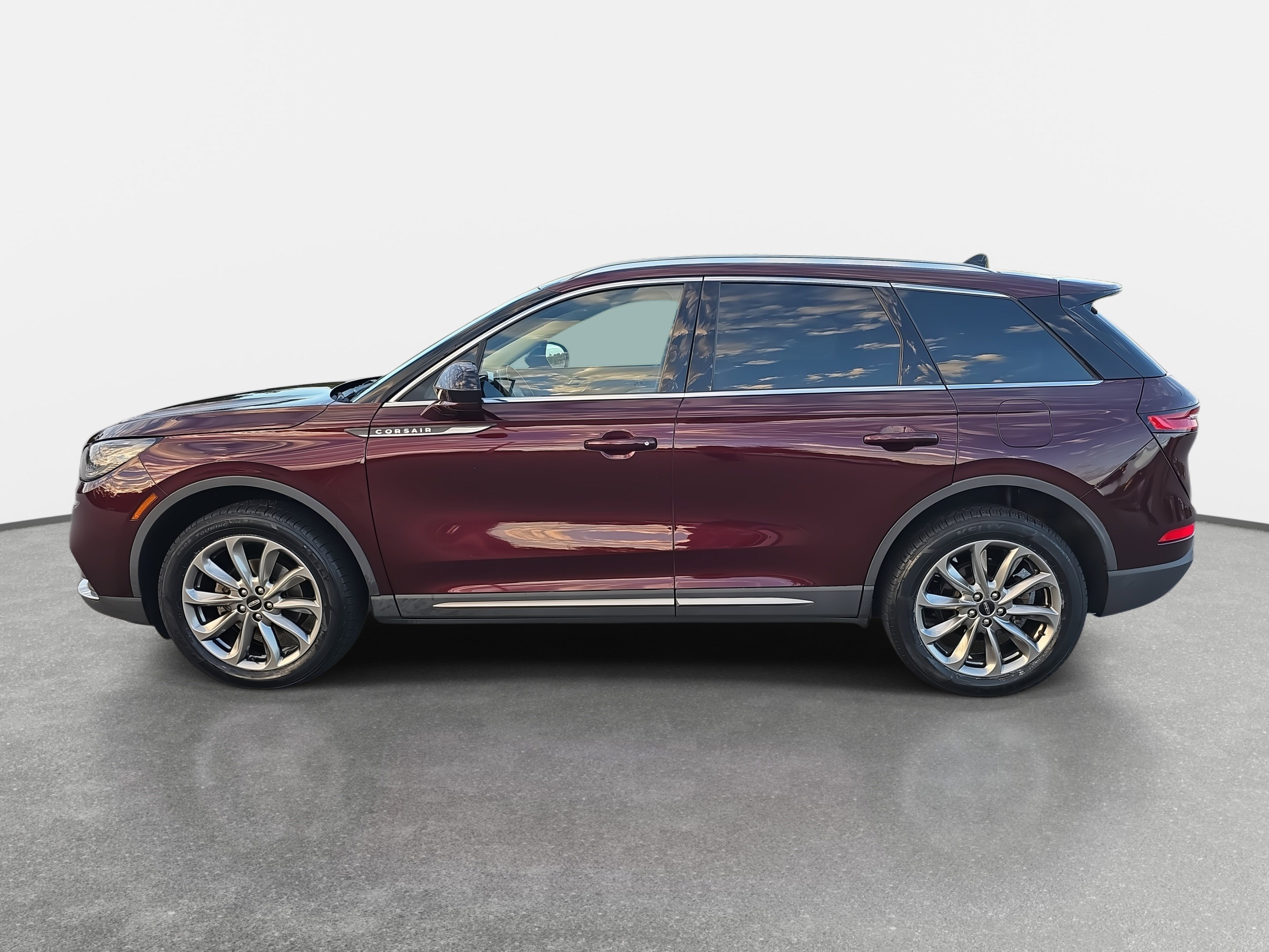 Used 2021 Lincoln Corsair AWD w/ Premium Package image 8