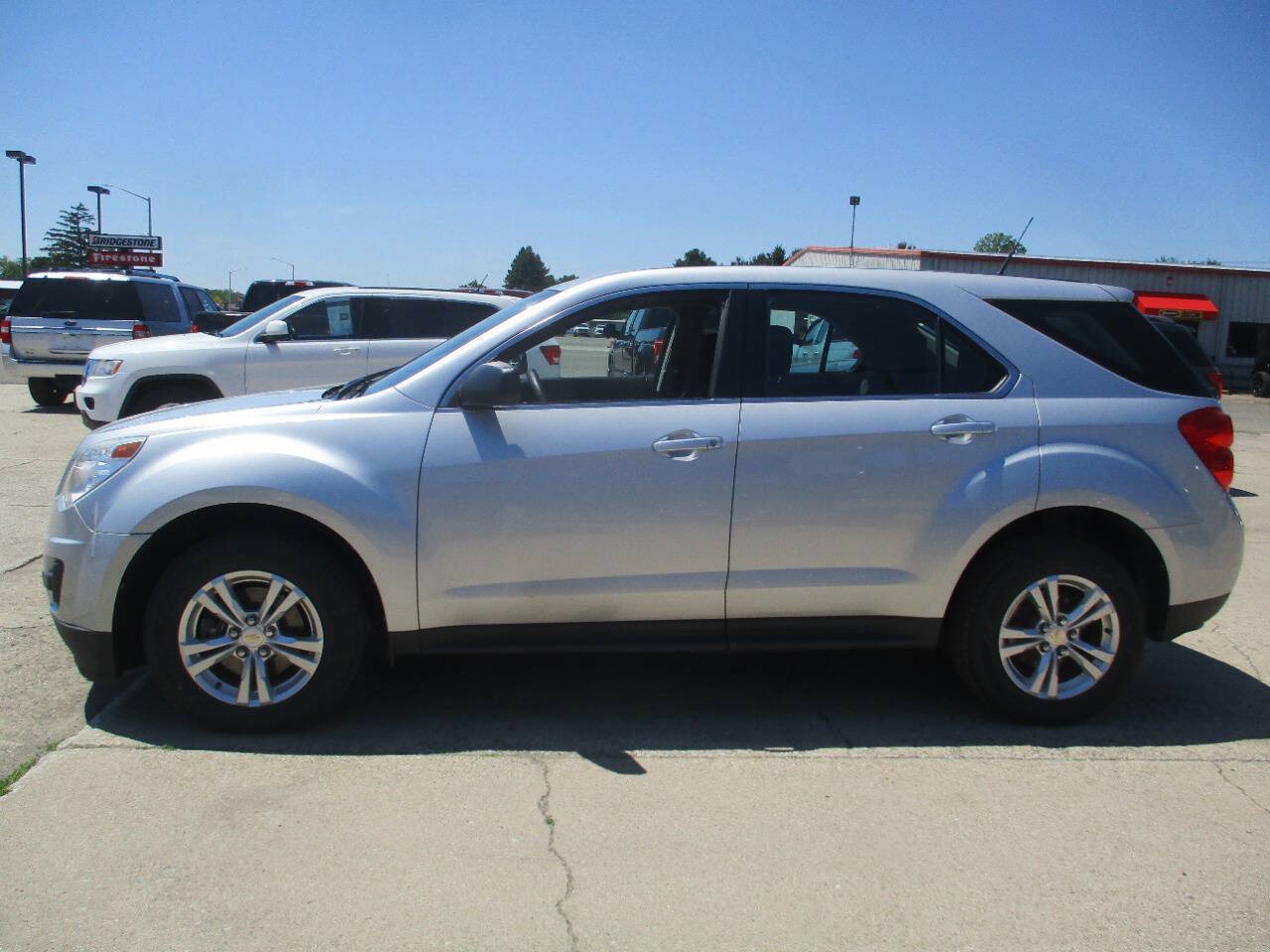 Used 2012 Chevrolet Equinox LS AWD/4WD image 3