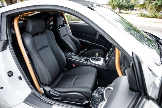 Used 2006 Nissan 350Z Coupe w/ (N93) Cargo Convenience Pkg image 56