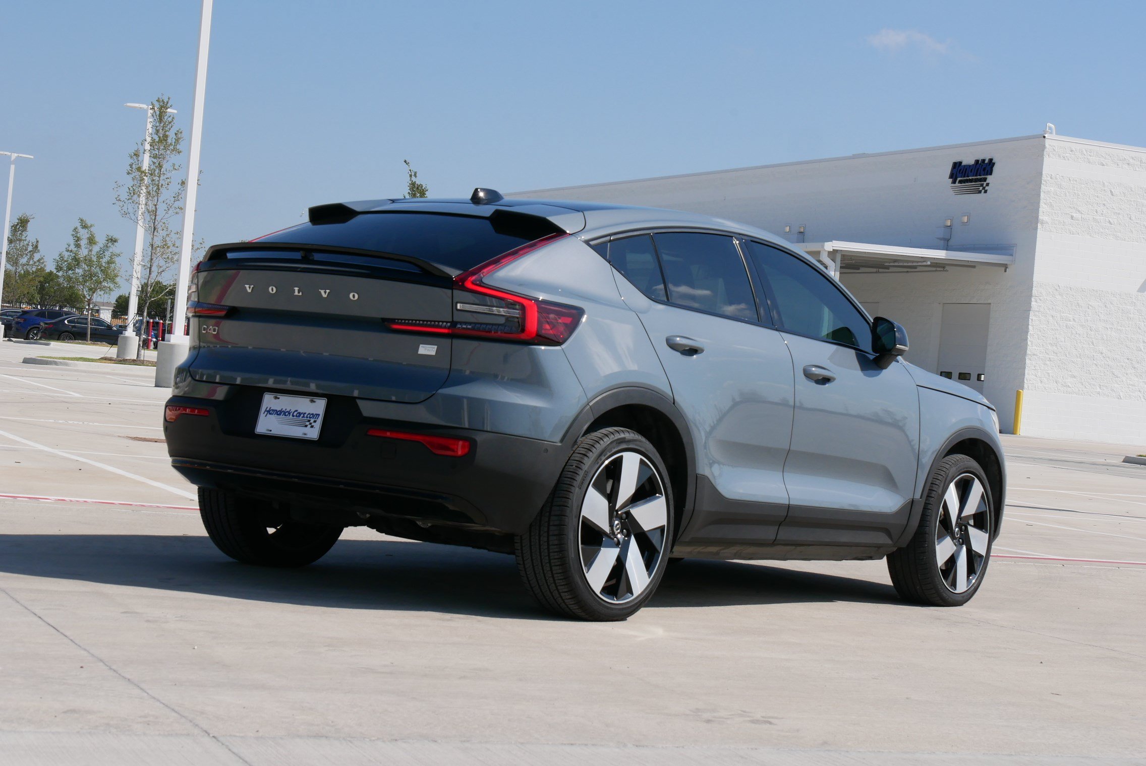 Used 2023 Volvo C40 P8 Recharge Ultimate AWD/4WD image 9