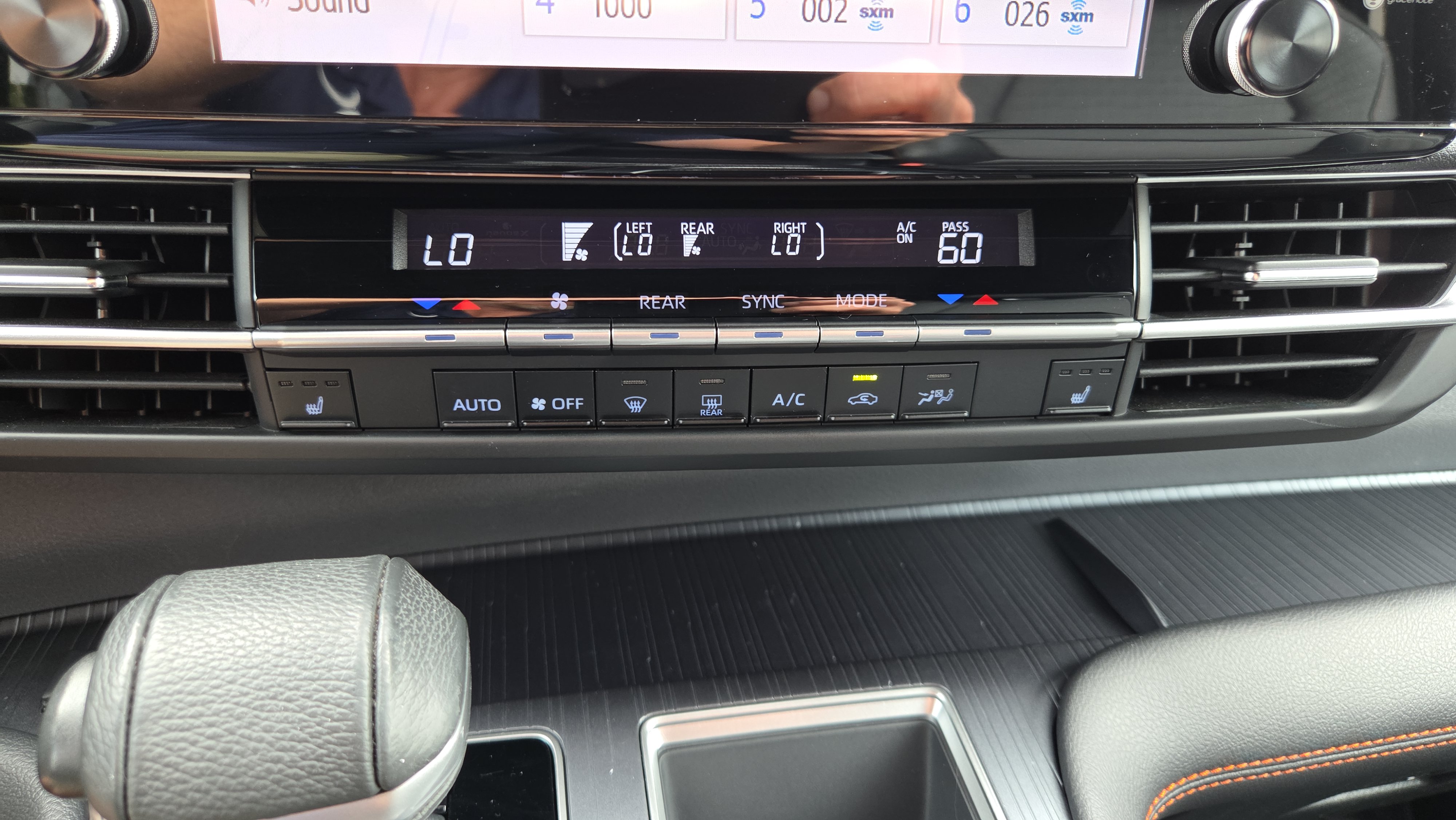 Certified 2021 Toyota Sienna XSE AWD/4WD image 24