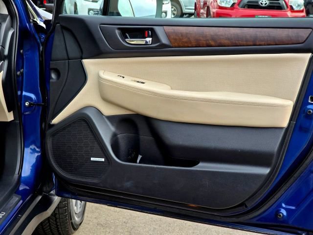 Used 2015 Subaru Outback 2.5i Limited AWD/4WD image 30