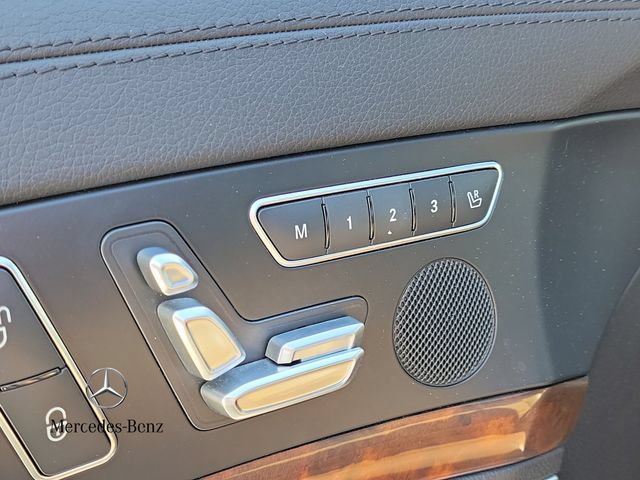 Used 2014 Mercedes-Benz SL 550 image 11