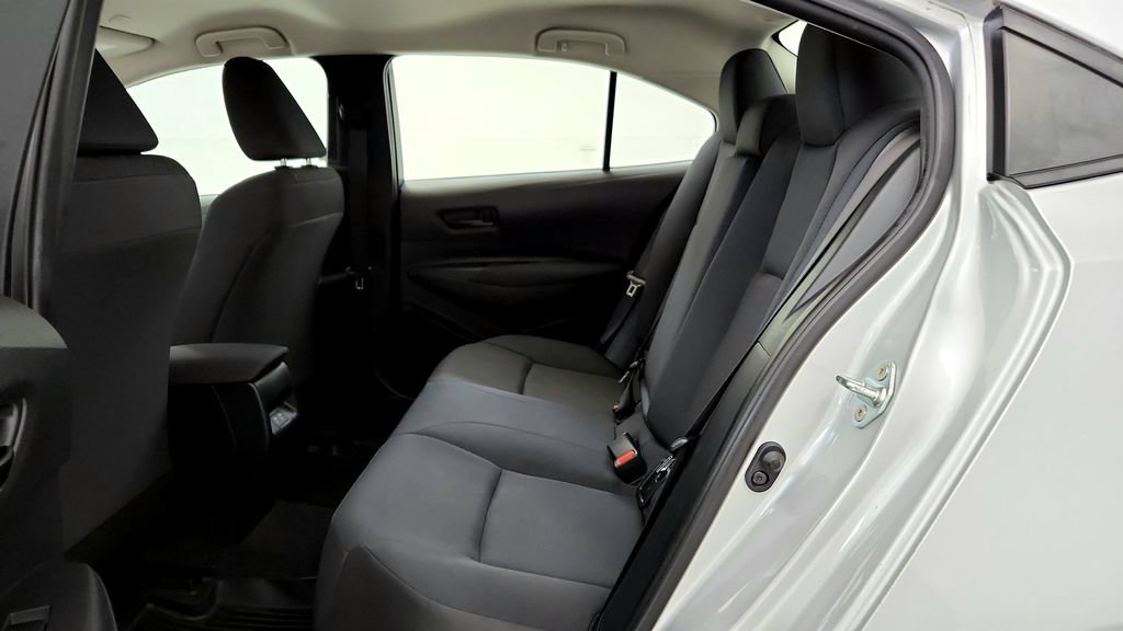 Used 2023 Toyota Corolla LE FWD image 21
