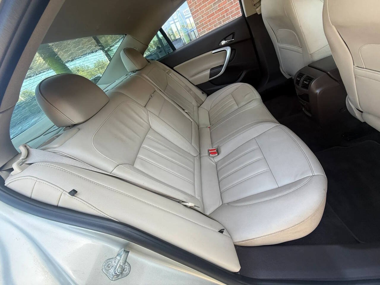 Used 2015 Buick Regal Premium w/ Driver Confidence Package #2 FWD image 20