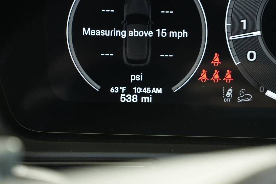 Used 2025 Porsche Cayenne S image 15