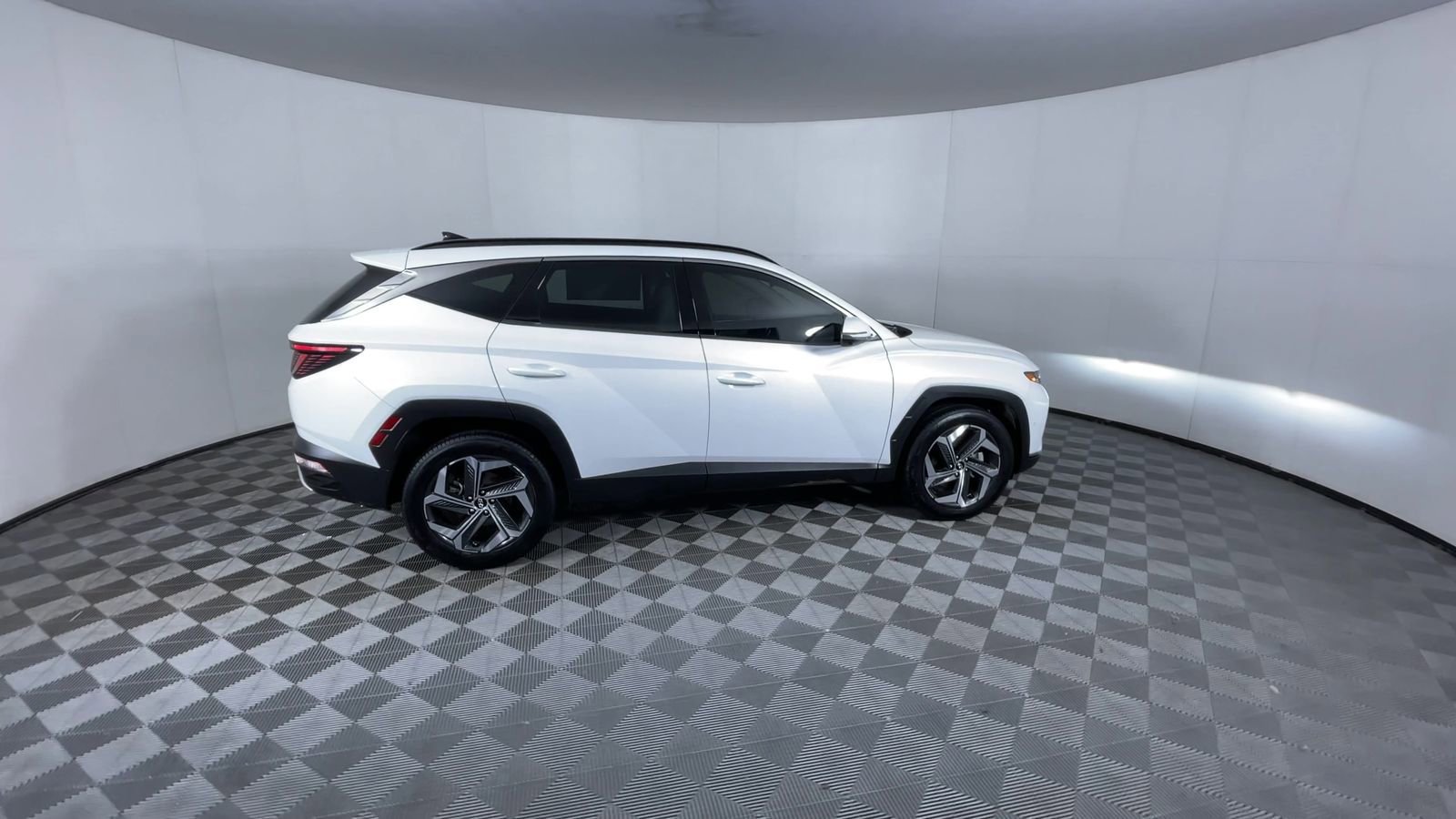 Used 2022 Hyundai Tucson Limited image 9