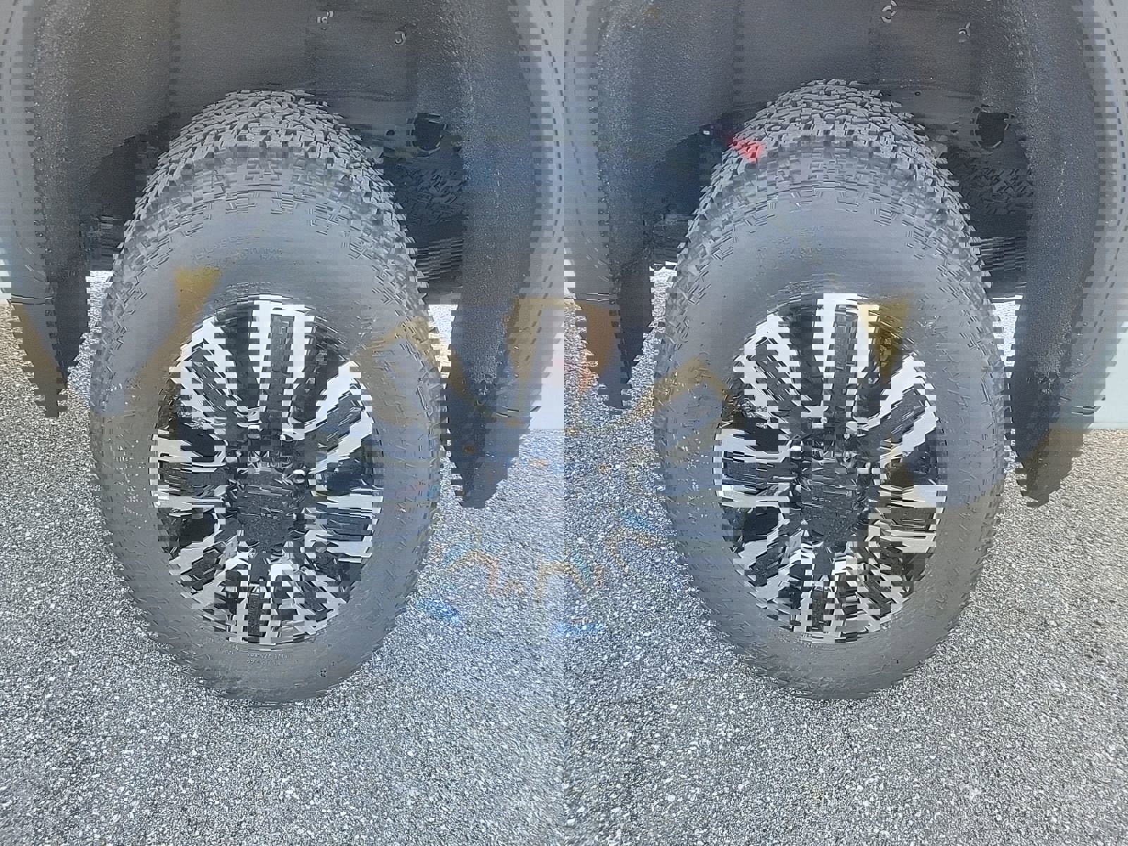 New 2026 GMC Sierra 2500 Denali Ultimate image 8