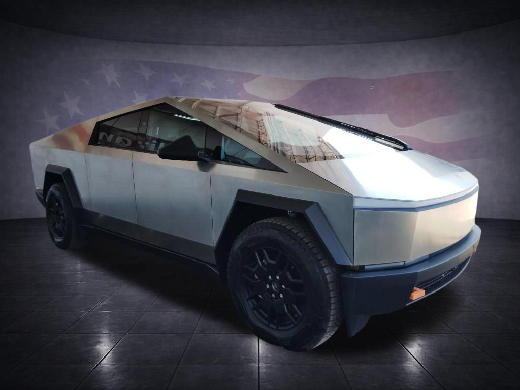 Used 2026 Tesla Cybertruck 2WD Crew Cab image 7