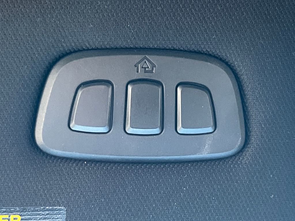 Certified 2022 Lincoln Corsair Reserve w/ Equipment Group 201A image 31