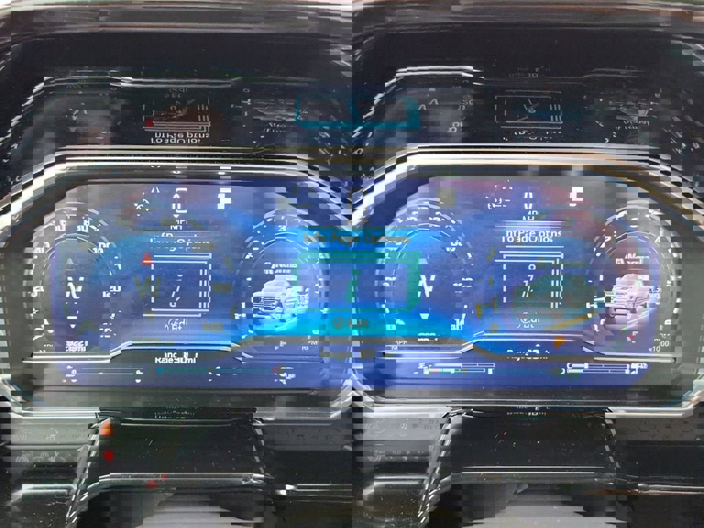 Used 2023 Chevrolet Silverado 1500 LT w/ Protection Package image 23