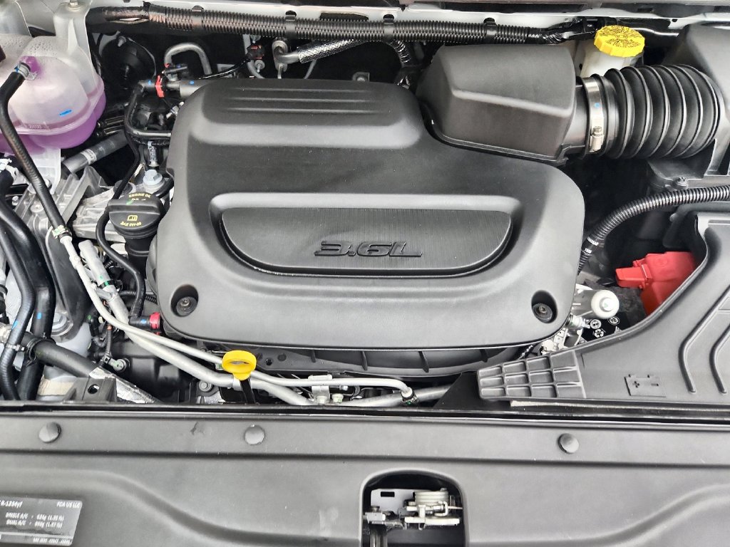 New 2027 Chrysler Pacifica LX FWD image 33
