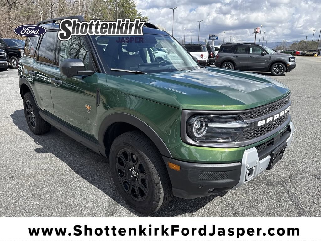 Used 2025 Ford Bronco Sport Badlands image 1