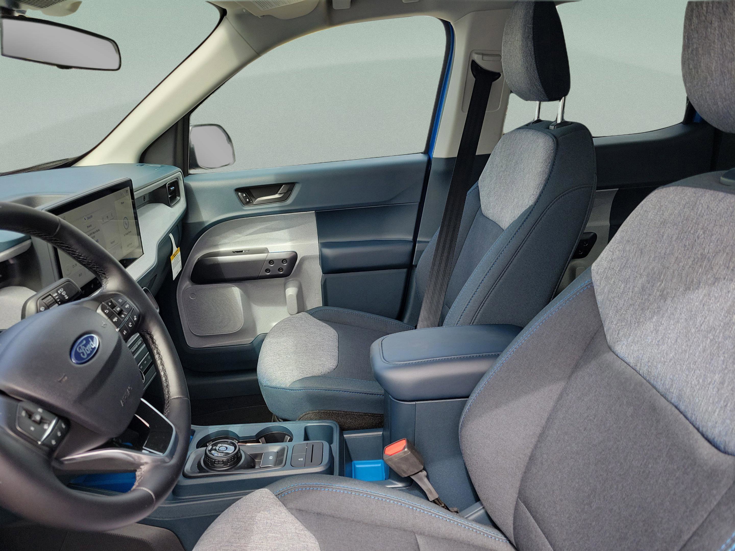 New 2026 Ford Maverick XLT w/ XLT Luxury Package image 14