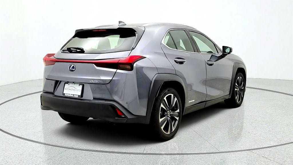 Used 2021 Lexus UX 250h w/ Premium Package AWD/4WD image 5