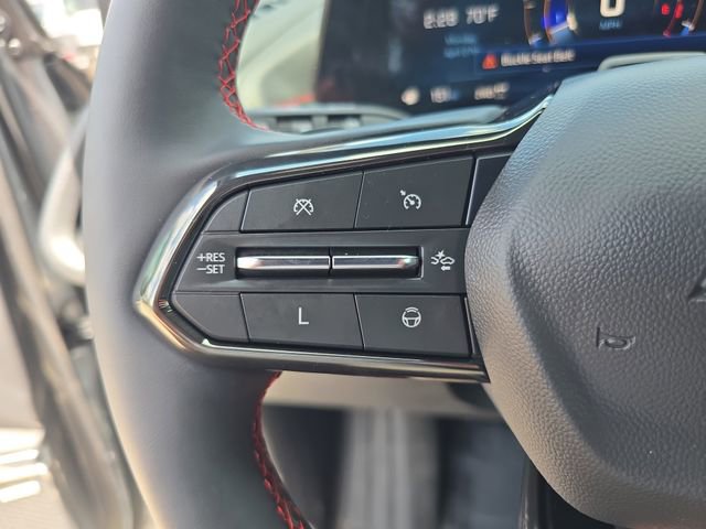 Used 2024 Chevrolet Traverse RS AWD/4WD image 25