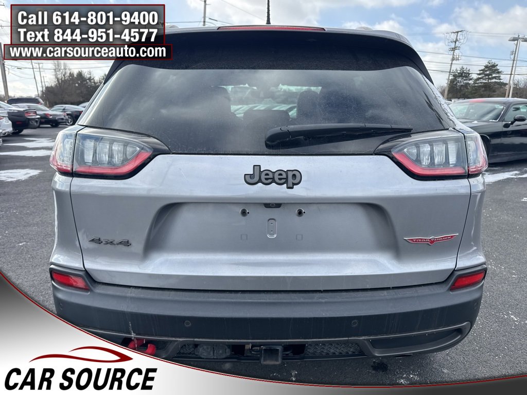 Used 2019 Jeep Cherokee Trailhawk image 6