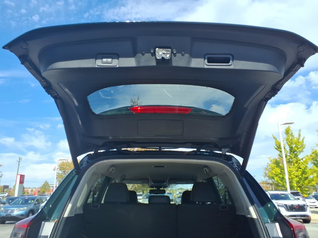 New 2027 Nissan Rogue SV w/ Rock Creek Premium Package AWD/4WD image 10