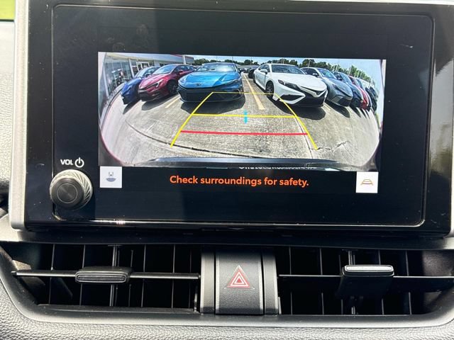 Used 2025 Toyota RAV4 LE FWD image 31